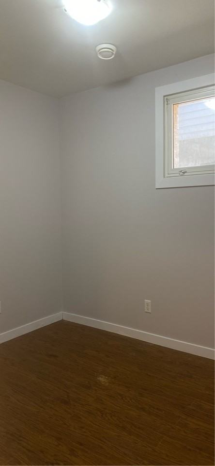 415 Lorne St #B - Photo 7 of 16