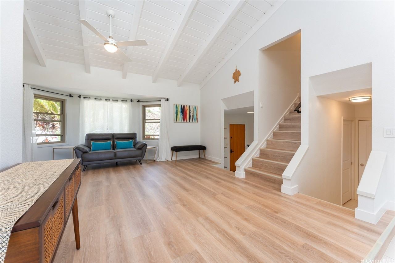 1129 Kamookoa Pl - Photo 3 of 25