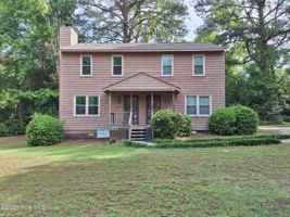 featured image of 102 Eric Ct #A