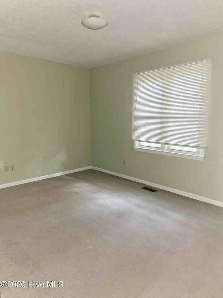 102 Eric Ct #A - Photo 5 of 7