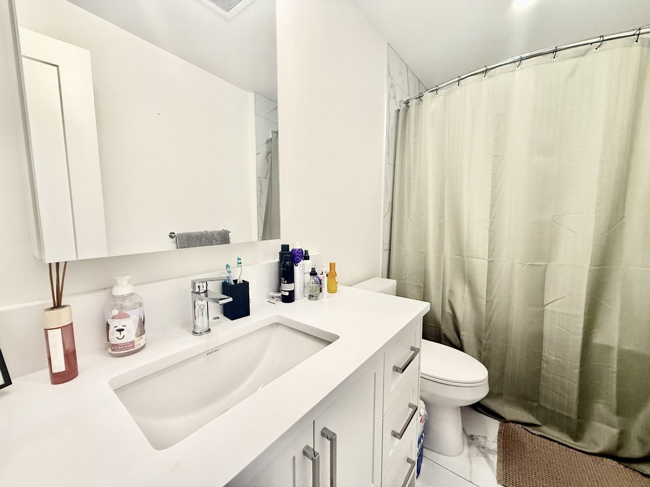 22633 Selkirk Ave #207 - Photo 6 of 9