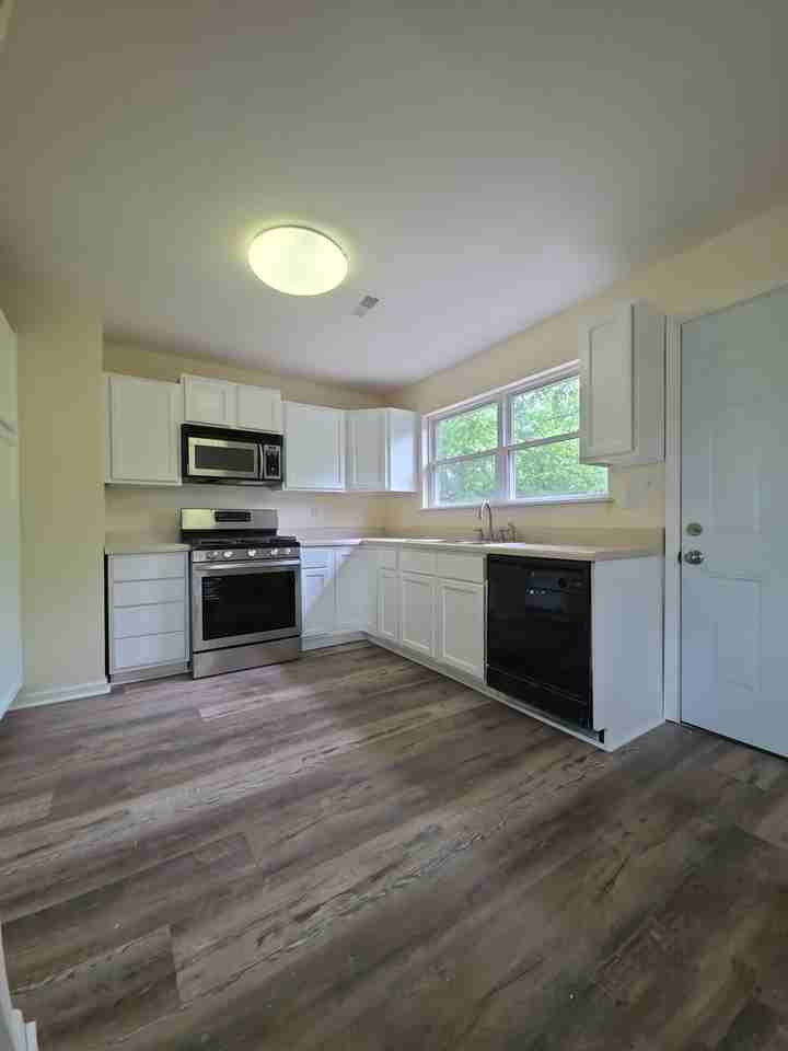 2113 Wimberly Rd Nw #1 - Photo 5 of 17