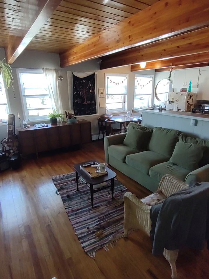 1491 Government St #202 - Photo 5 of 13