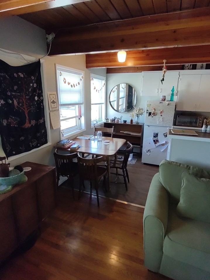 1491 Government St #202 - Photo 6 of 13