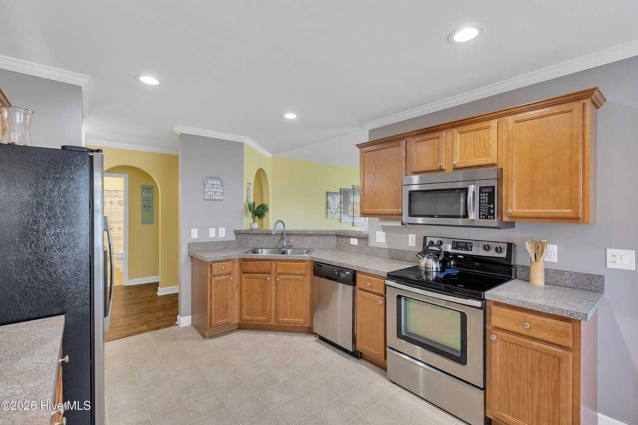 117 Oyster Landing Dr - Photo 4 of 20