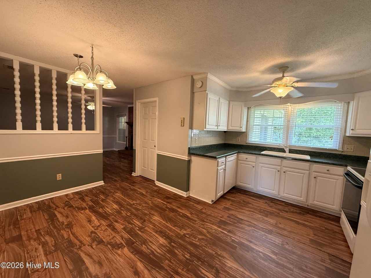 111 Old Post Ct - Photo 5 of 27
