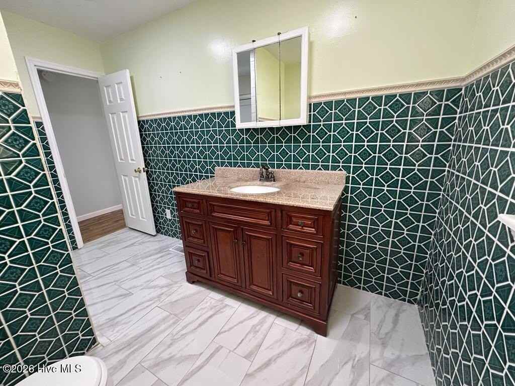 6 Sandra Ln - Photo 5 of 13