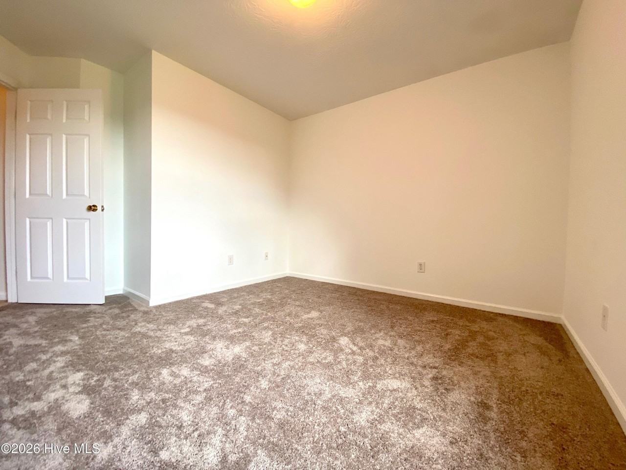 4489 Country Glen Cir - Photo 4 of 10