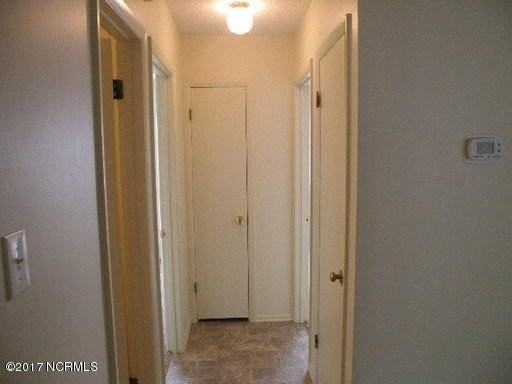 127 Shipman Rd - Photo 6 of 30