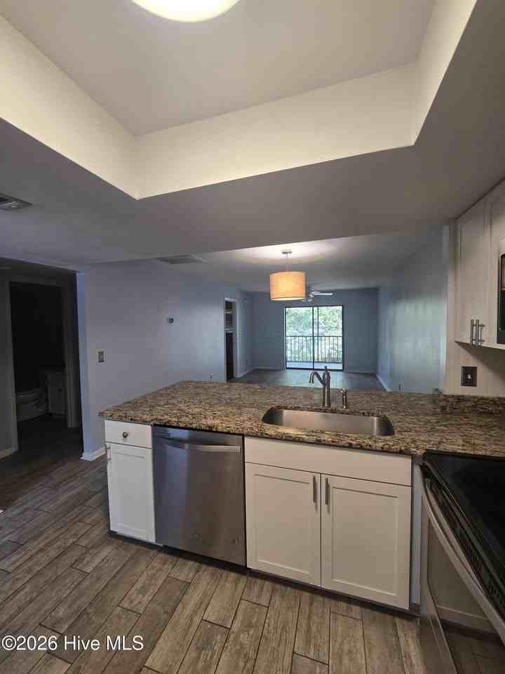 4403 Holly Tree Rd - Photo 4 of 10