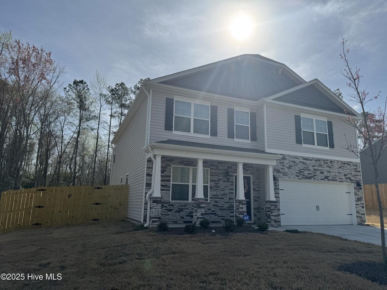 298 Robert Pl - Photo 2 of 34