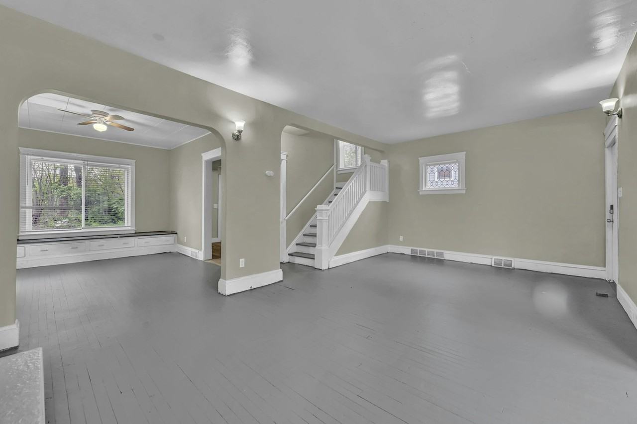 13317 Caine Avenue - Photo 6 of 29