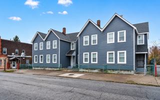featured image of 1361 E 45th St #A
