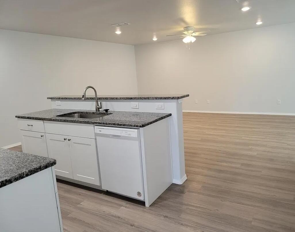 5524 Jarvis St #A - Photo 5 of 12