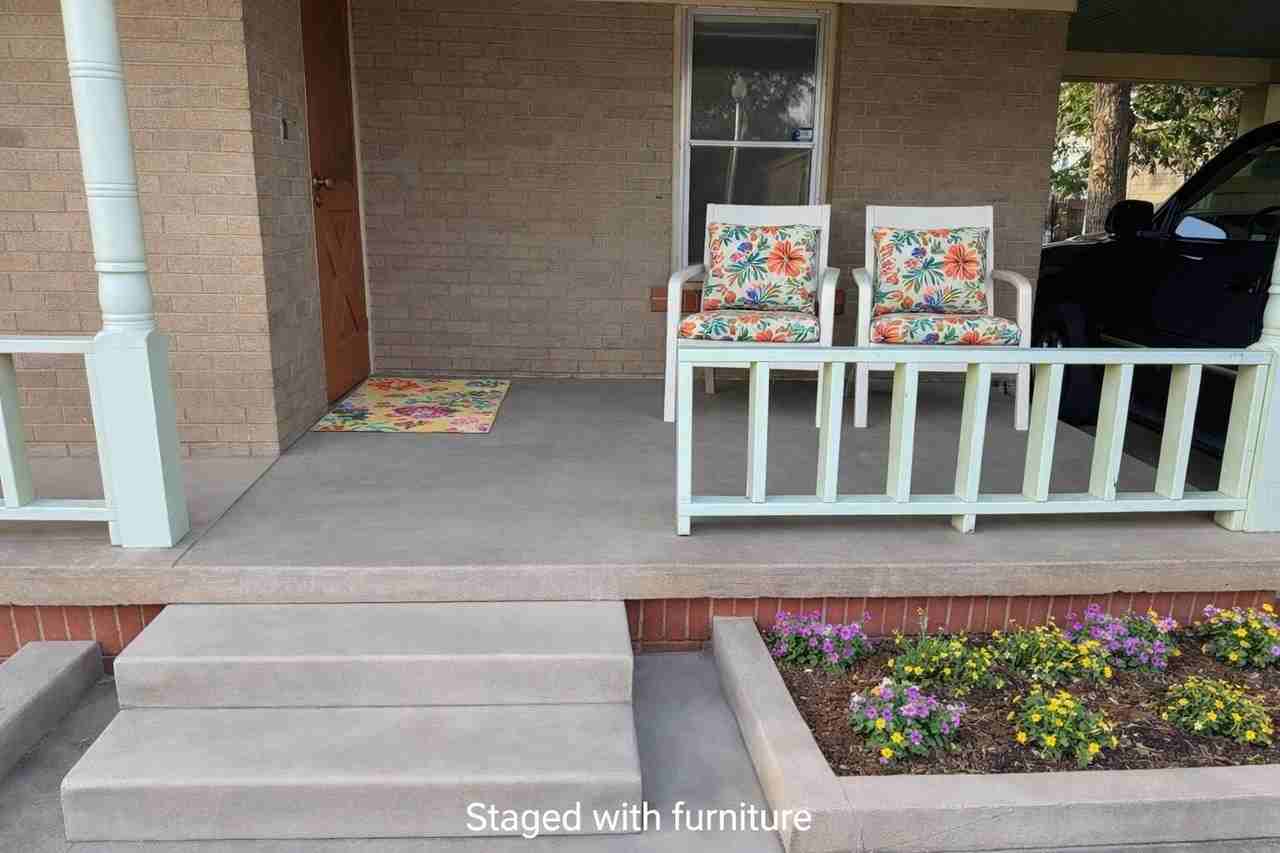2316 15th St #A - Photo 2 of 17