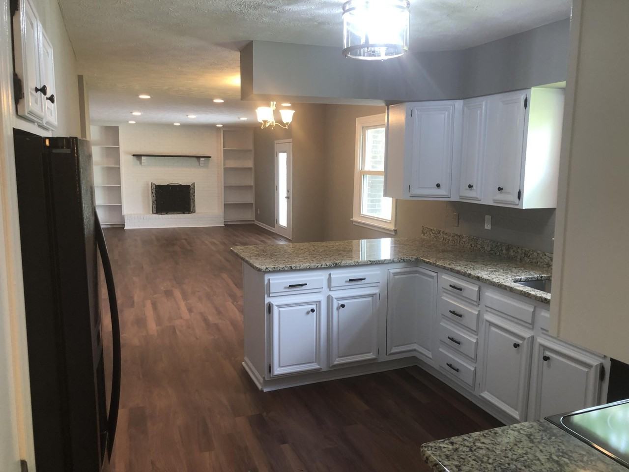 3900 Sundart Dr - Photo 7 of 15