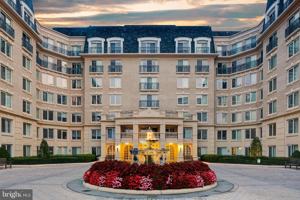 featured image of 5 Park Pl