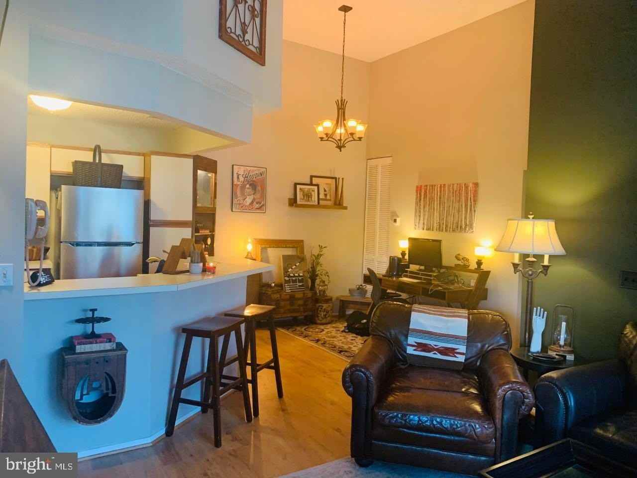 11703 Summerchase Cir Apt E - Photo 5 of 16