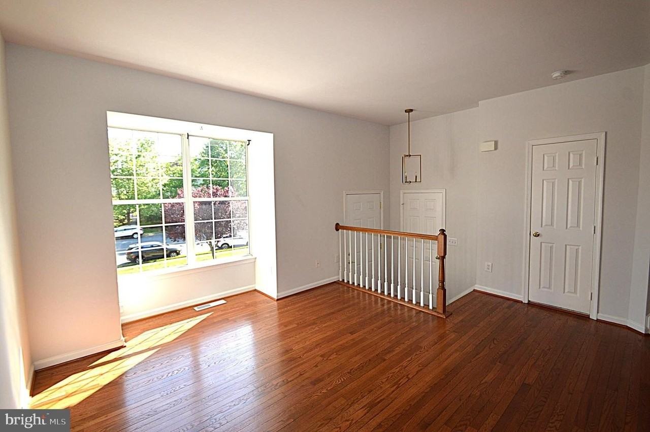 13510 Nickleback Ct - Photo 6 of 46