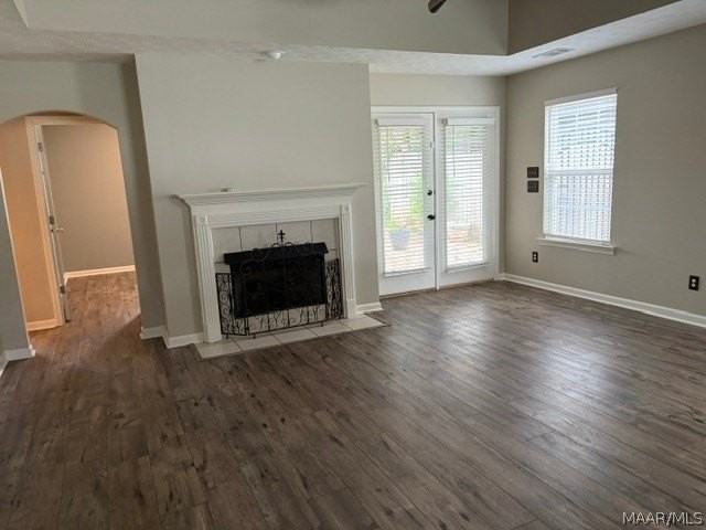 605 Thornton Pl - Photo 2 of 13
