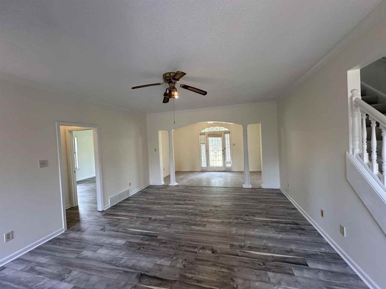 3510 Sara Woods Dr - Photo 3 of 33