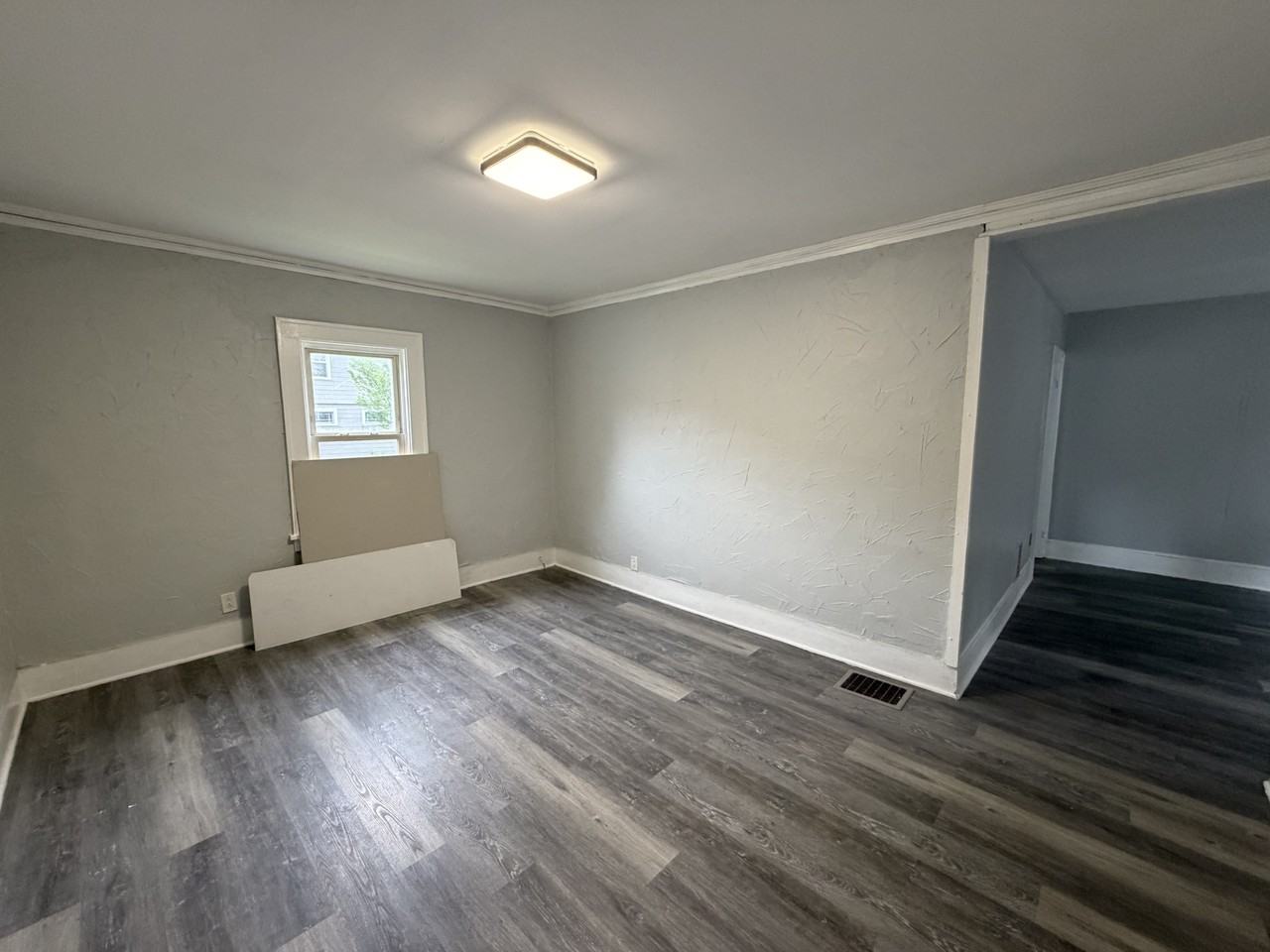 13 Bardin St #1 - Photo 4 of 9
