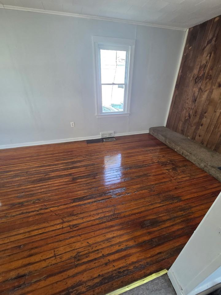 8 Mitchell St #1 - Photo 7 of 10