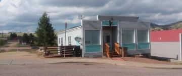 featured image of 217 W Masonic Ave