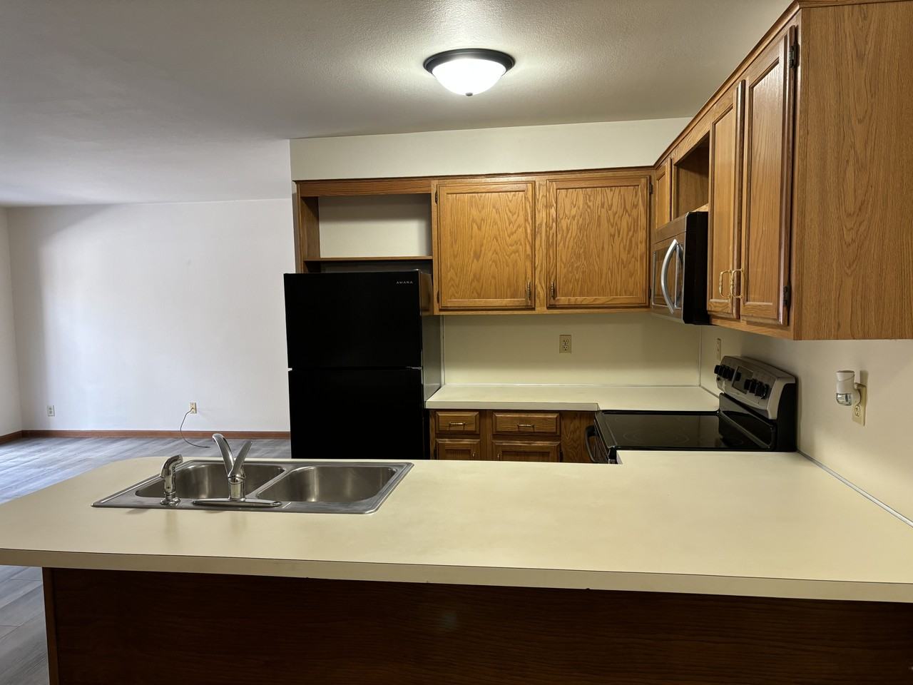2716 Kragspough Ct #2716 - Photo 4 of 13