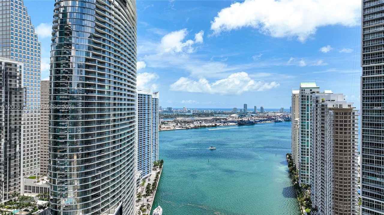 77 Se 5th St #1505