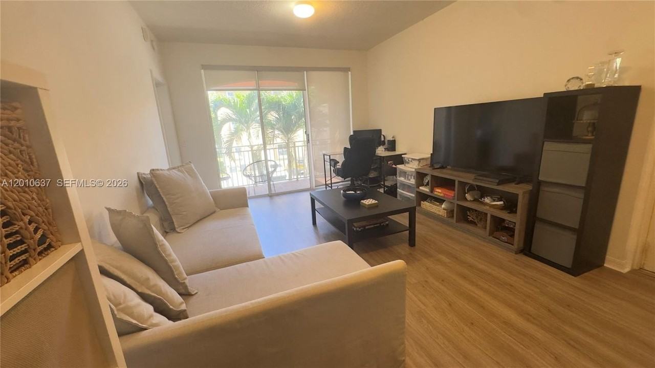 6360 Nw 114th Ave #222 - Photo 3 of 11