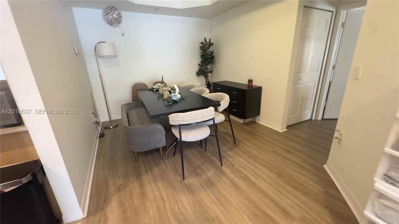 6360 Nw 114th Ave #222 - Photo 4 of 11