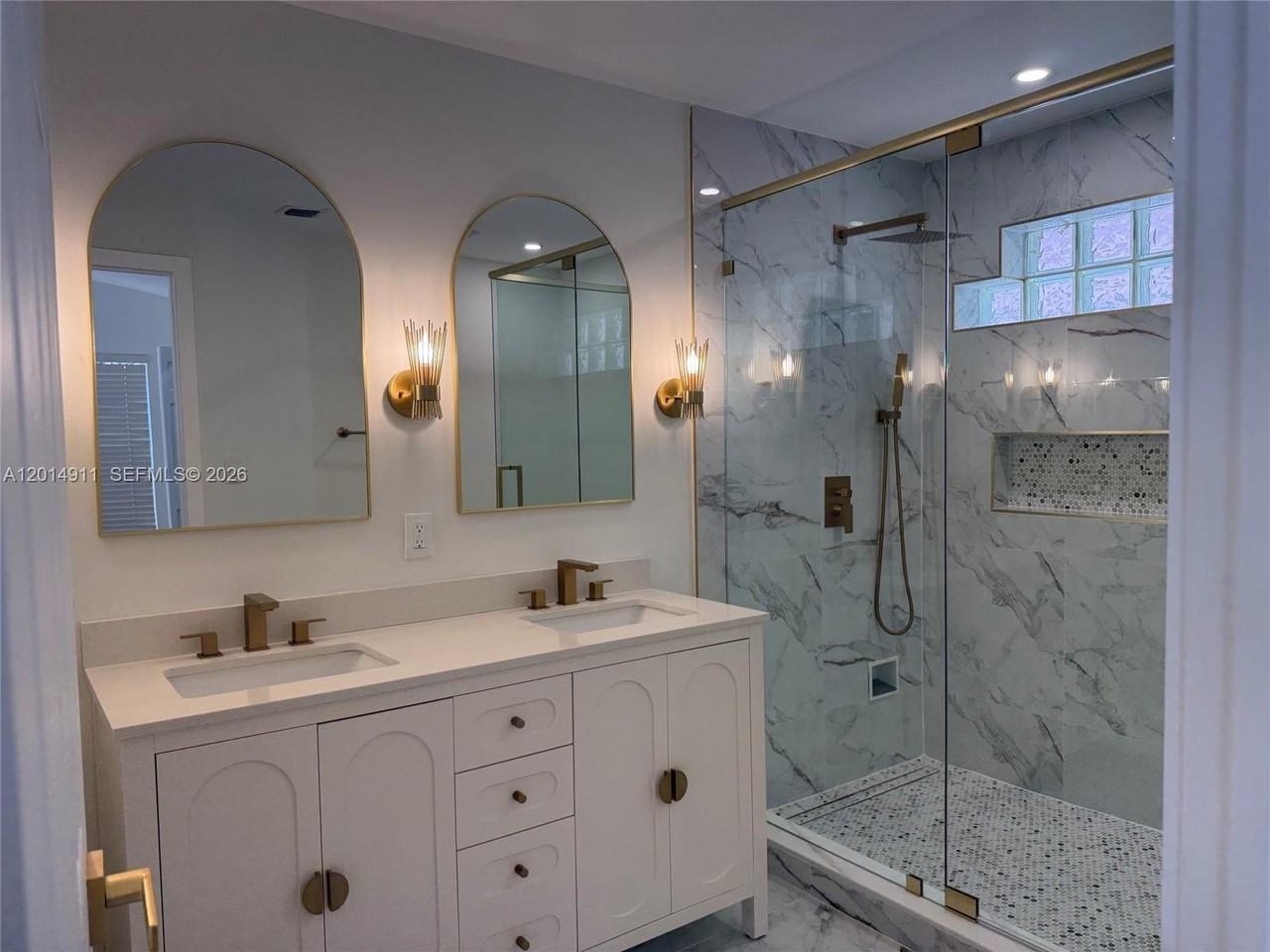 8113 Sw 157th Ct - Photo 2 of 23