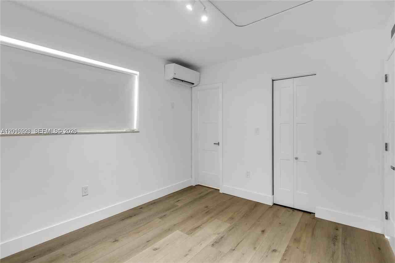5991 Sw 76th St #C2 - Photo 7 of 12