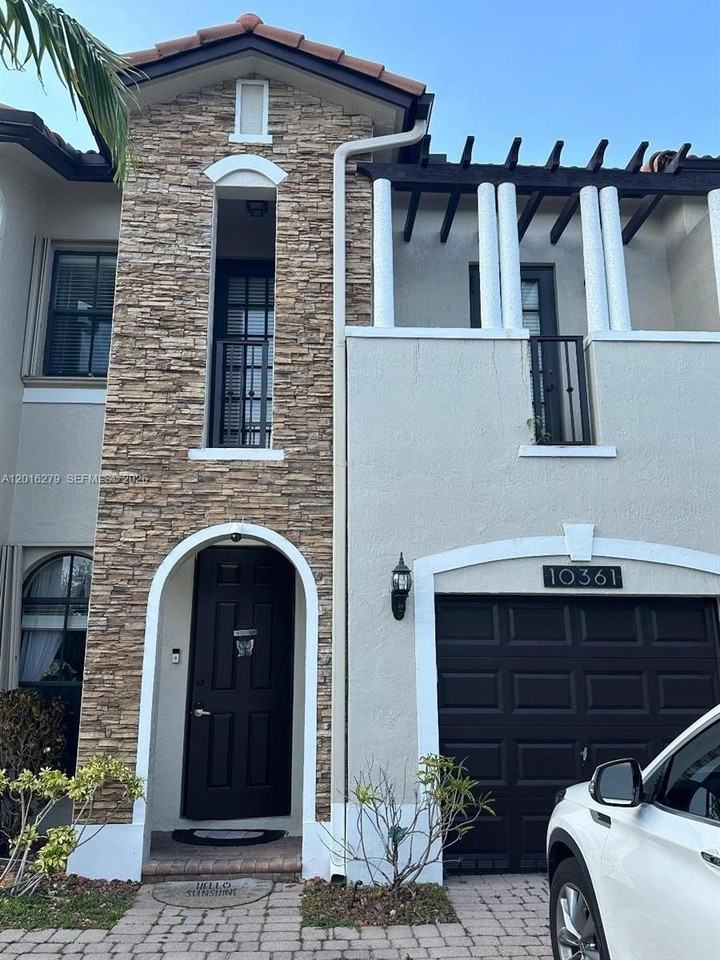 10361 Nw 32nd Ter #0