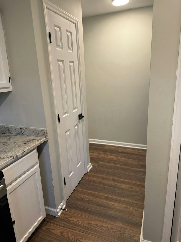 200 Aunt Mary Avenue - Photo 7 of 25