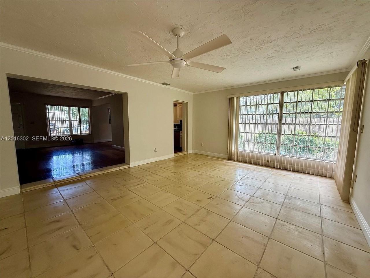 110 Antilla Ave - Photo 4 of 21