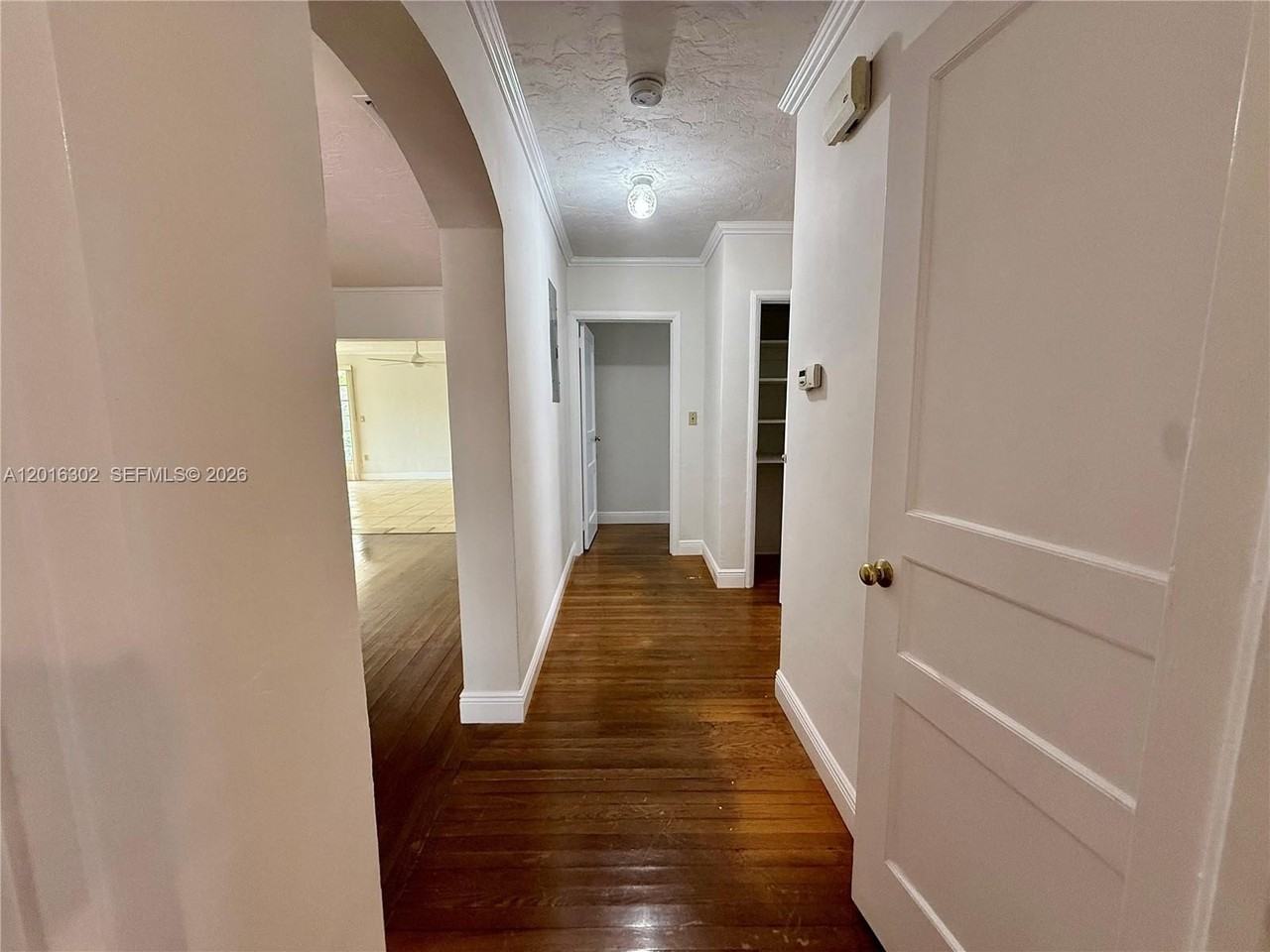 110 Antilla Ave - Photo 7 of 21