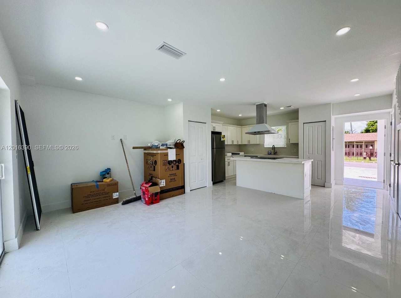8005 Nw 14th Ct #8005 - Photo 5 of 16