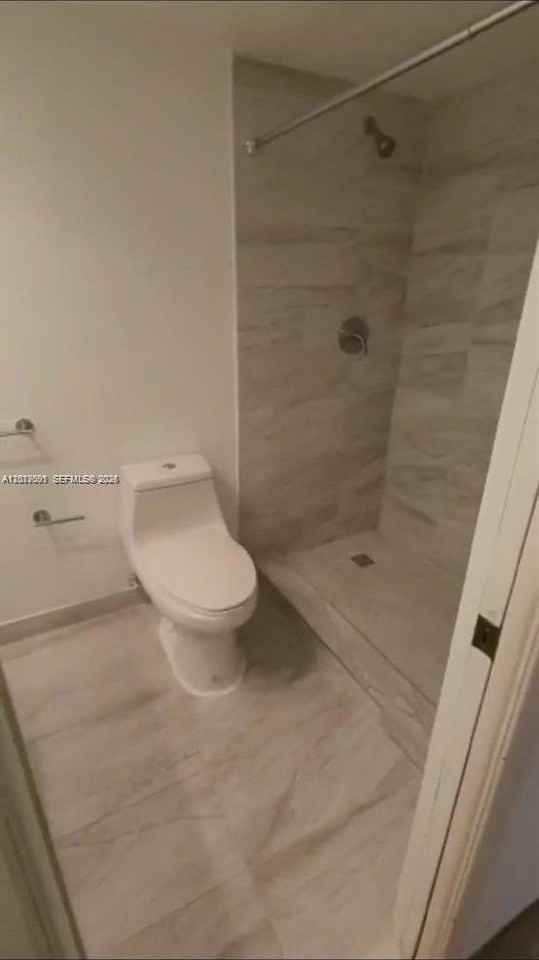3145 N Palm Aire Dr #103 - Photo 6 of 8