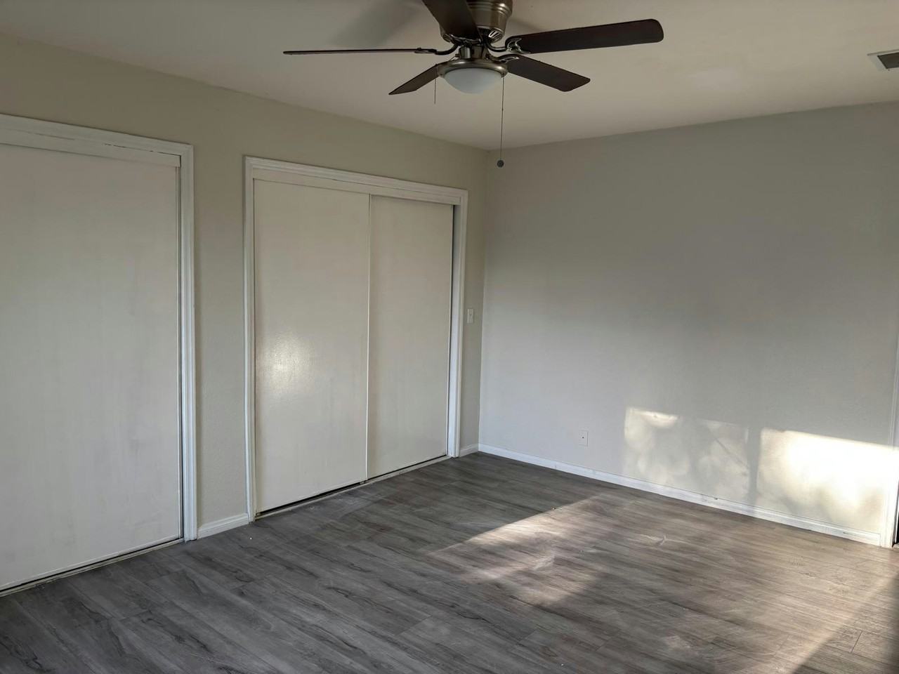 1061 Beaumont Avenue, Unit A - Photo 6 of 14