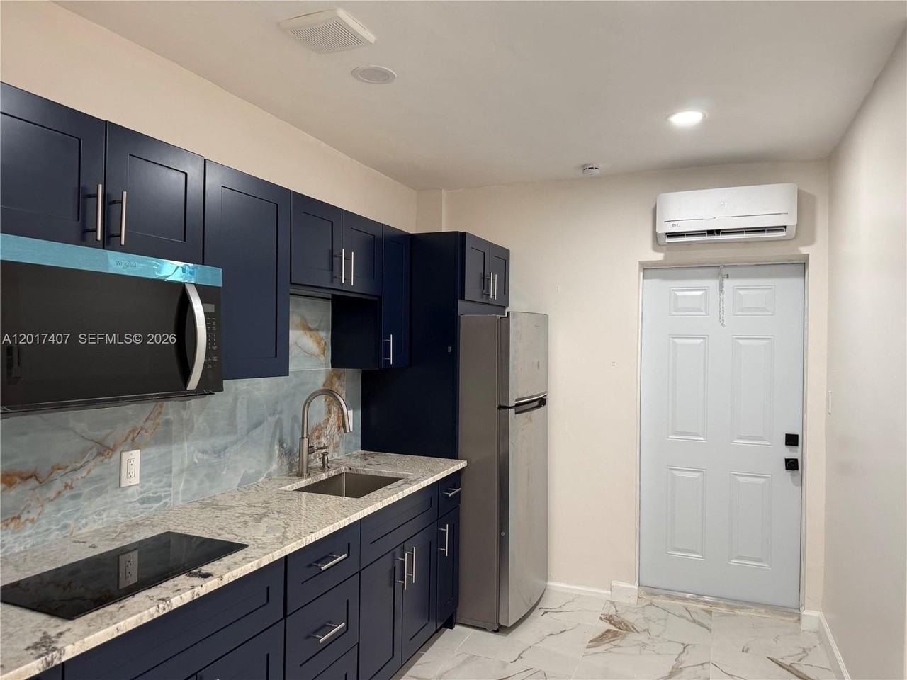 9675 Nw 19th Pl #0 - Photo 4 of 10