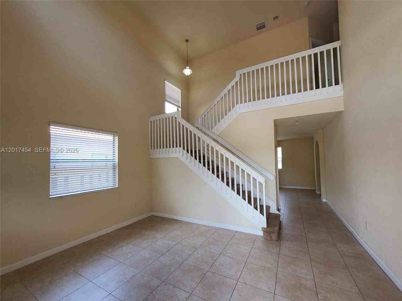 23221 Sw 114th Pl #23221 - Photo 7 of 11