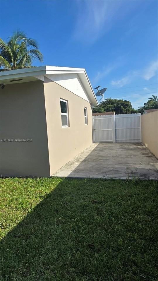 15750 Sw 297th St #0 - Photo 3 of 16