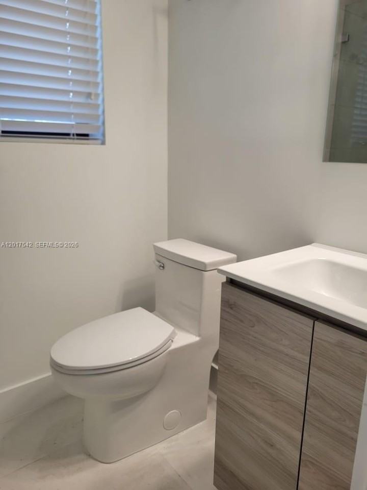 1725 Calais Dr #6 - Photo 6 of 17