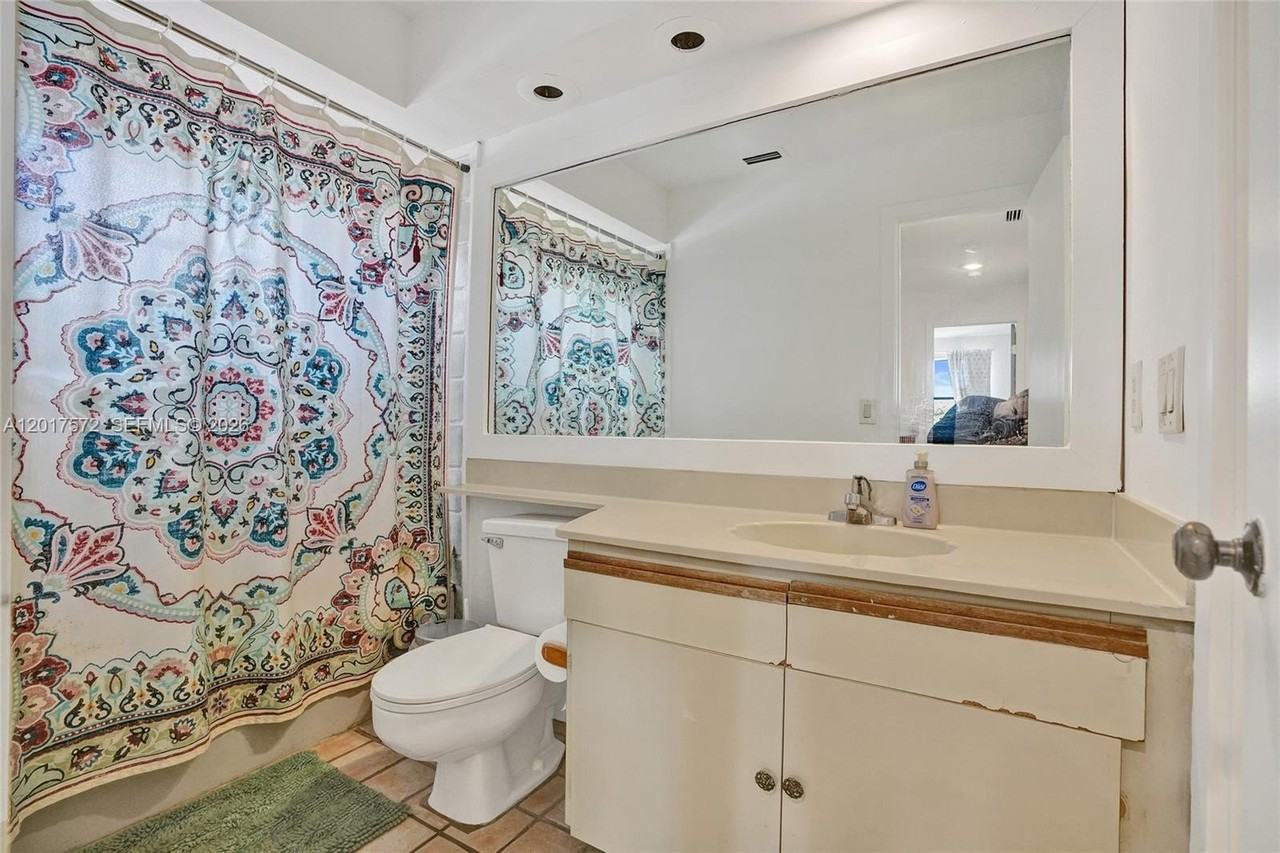 15292 SW 46th Ln Br #64 - Photo 7 of 42