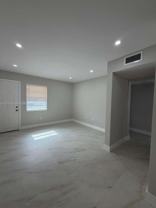 932 Nw 5th St #3 - Photo 1 of 1