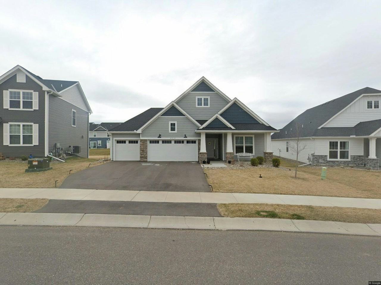 6218 Tamarack Lane - Photo 2 of 3