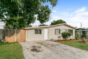 featured image of 4030 Nw 8th Ter