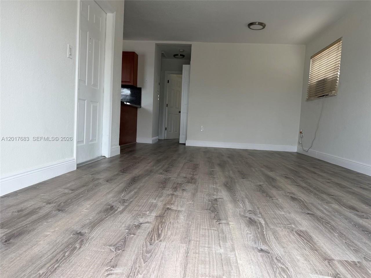 10810 Sw 4th St #4 - Photo 2 of 11